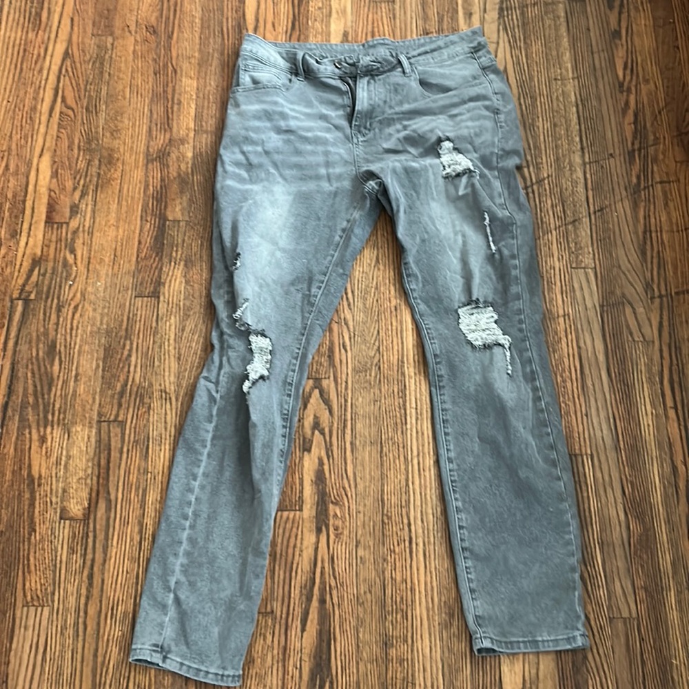 grey ripped jeans